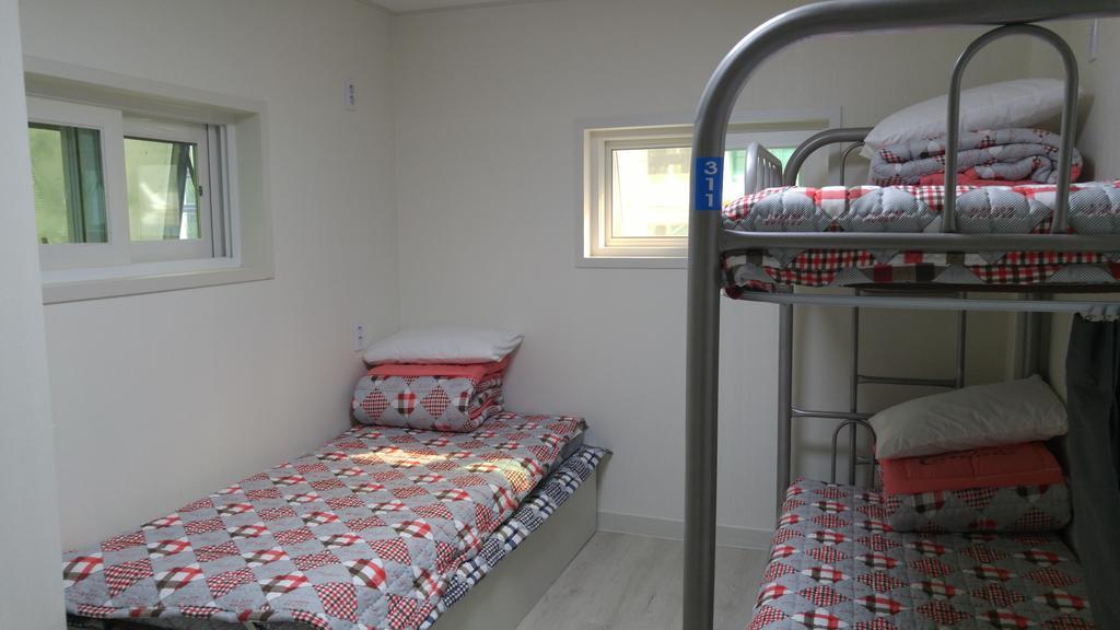 Embassy Guesthouse Itaewon 2*