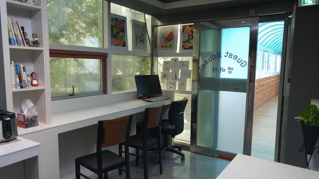 Embassy Guesthouse Itaewon Guest house